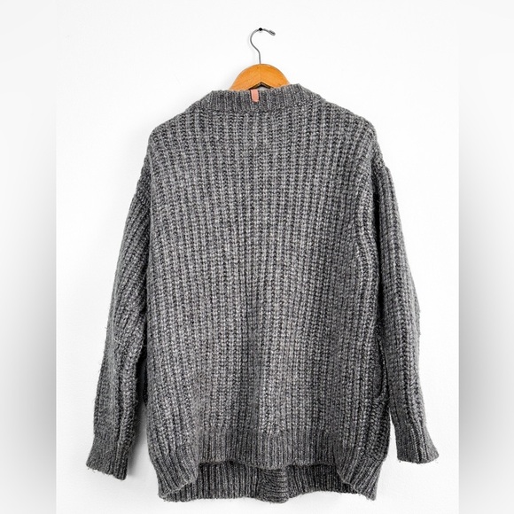 LUNYA Chunky Wool Cardigan in Serene Gray size xs/s - Picture 6 of 11